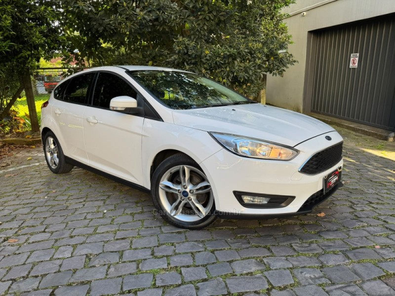 FOCUS 1.6 SE 8V FLEX 4P MANUAL