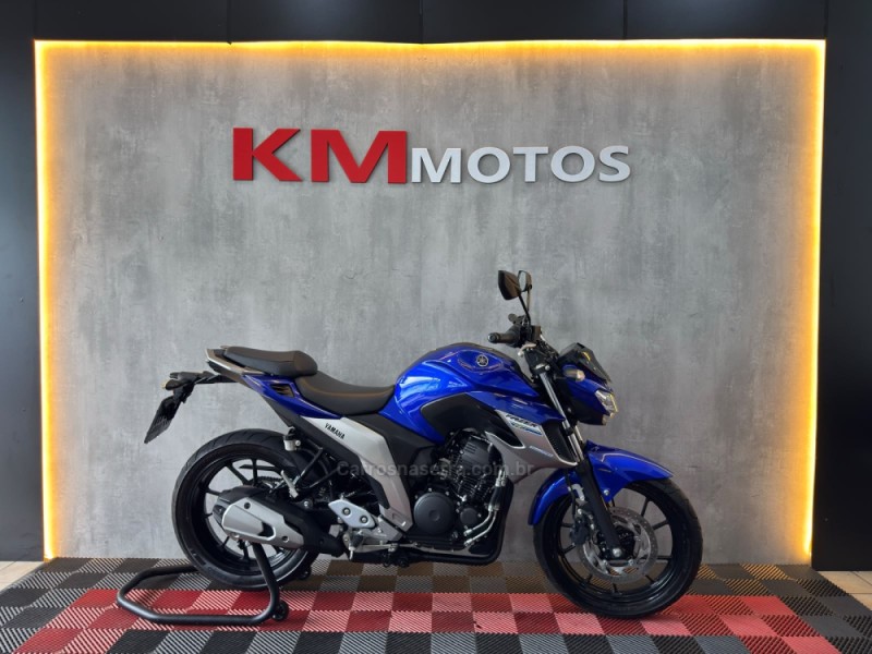 fazer fz25 abs 2021 portao