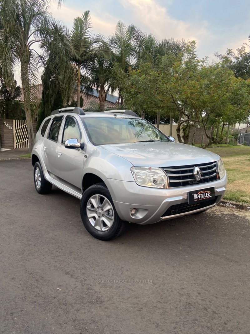 DUSTER 1.6 DYNAMIQUE 4X2 16V FLEX 4P MANUAL