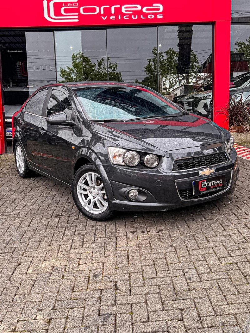 sonic 1.6 ltz 16v flex 4p automatico 2014 canela