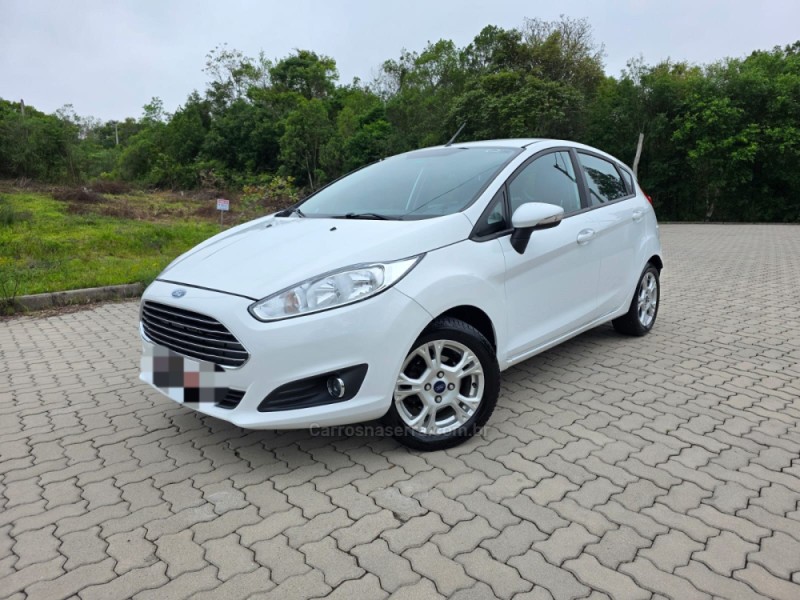 fiesta 1.5 se hatch 16v flex 4p manual 2015 bento goncalves