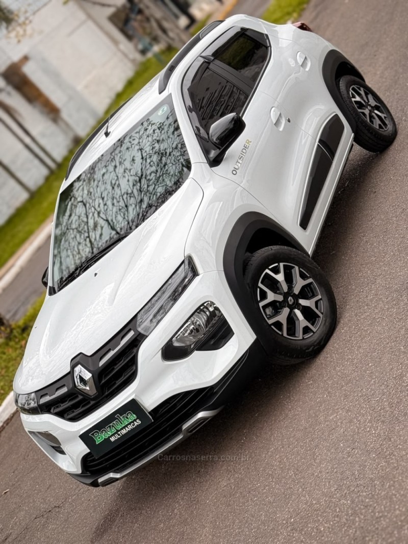 KWID 1.0 12V OUTSIDER FLEX 4P MANUAL