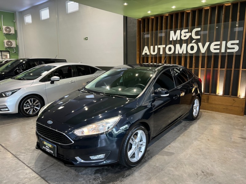 focus 2.0 se fastback 16v flex 4p automatico 2016 caxias do sul