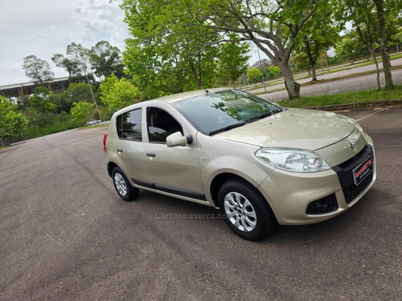 SANDERO 1.0 EXPRESSION 12V FLEX 4P MANUAL