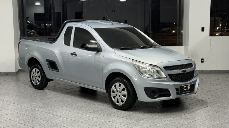 MONTANA 1.4 MPFI LS CS 8V FLEX 2P MANUAL