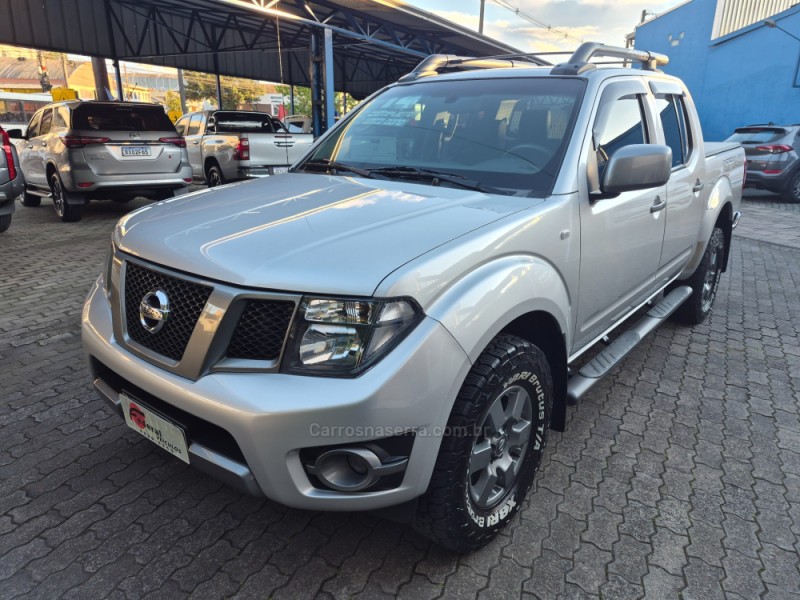 frontier 2.5 sv attack 4x4 cd turbo eletronic diesel 4p manual 2014 caxias do sul