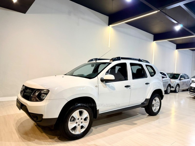 DUSTER 1.6 EXPRESSION 4X2 16V FLEX 4P AUTOMÁTICO