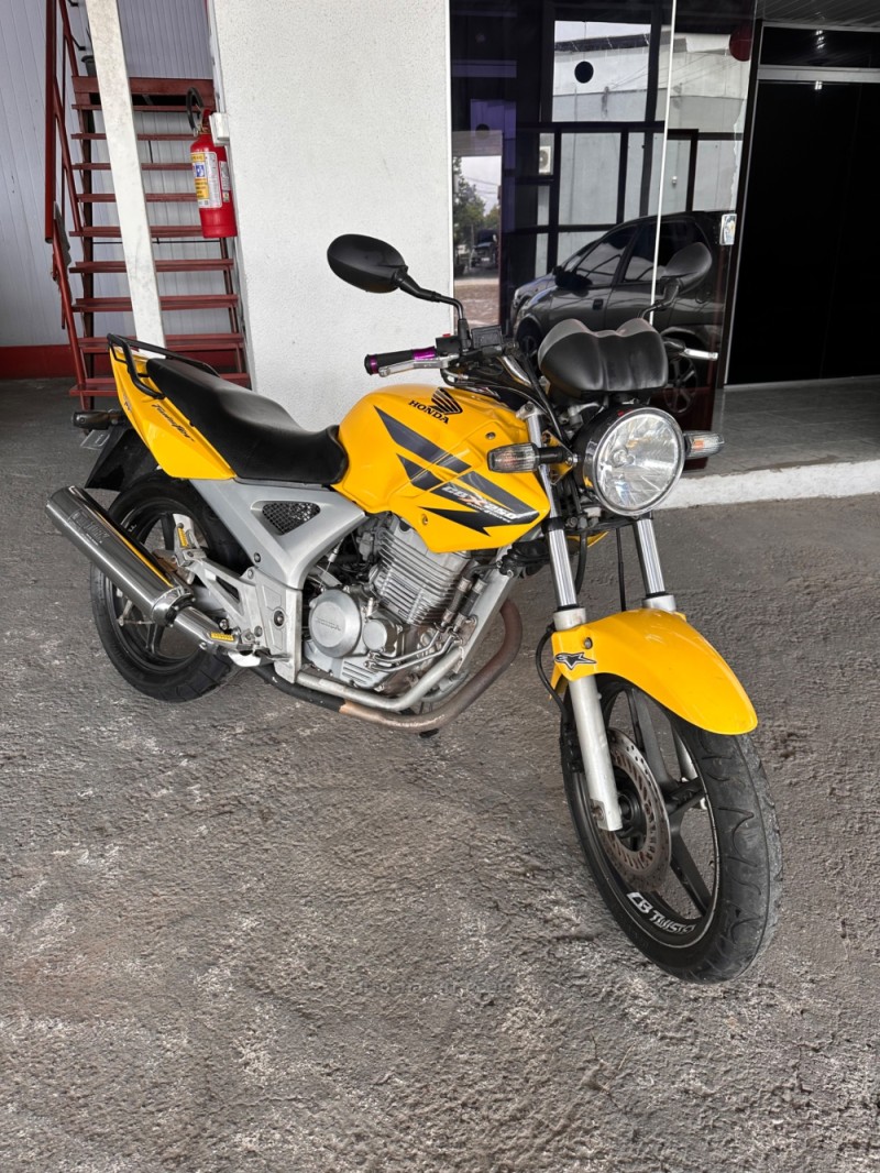 cb 250f twister cbs 2007 caxias do sul