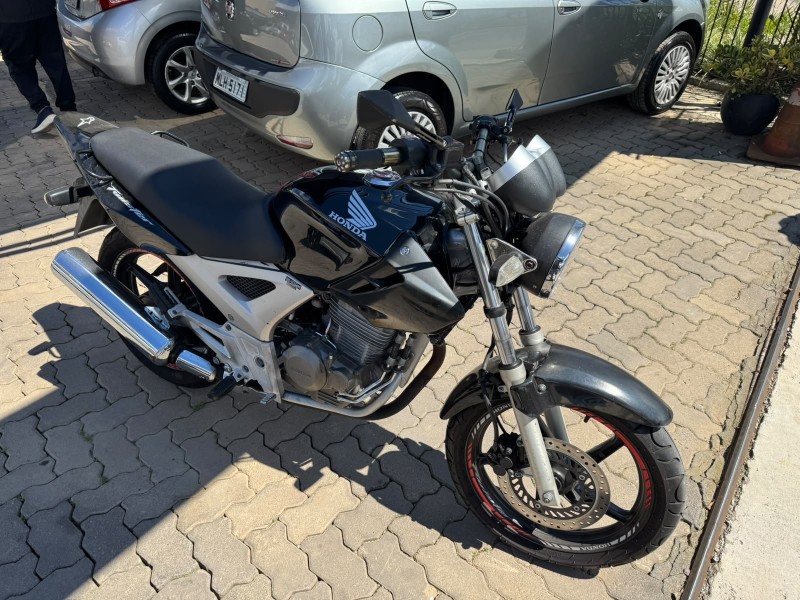 cbx 250 twister  2006 caxias do sul