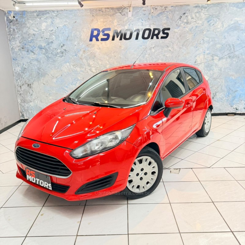 new fiesta 1.5 se hatch 16v flex 4p manual 2014 caxias do sul