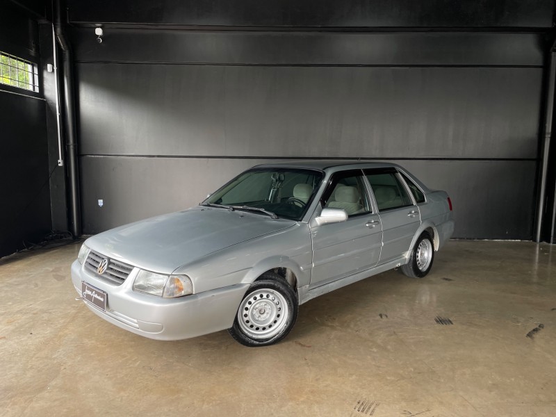 santana 1.8 mi 8v gasolina 4p manual 2002 caxias do sul