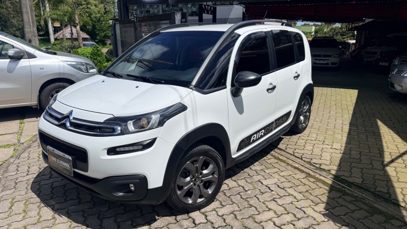 aircross 1.6 live 16v flex 4p automatico 2018 nova petropolis