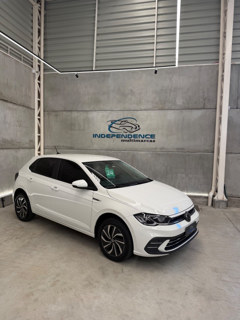 polo 1.0	200 tsi highline automatico  2024 garibaldi