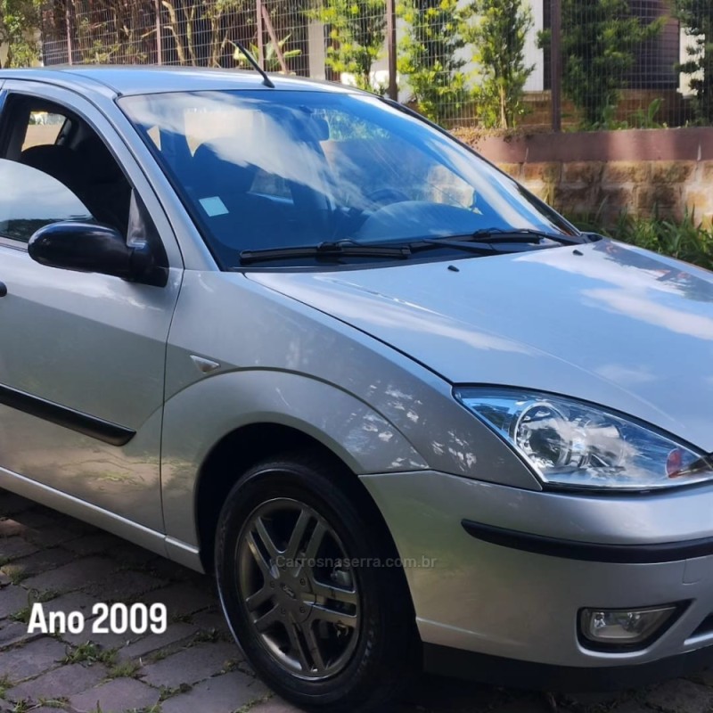 focus 1.6 gl 8v flex 4p manual 2009 farroupilha