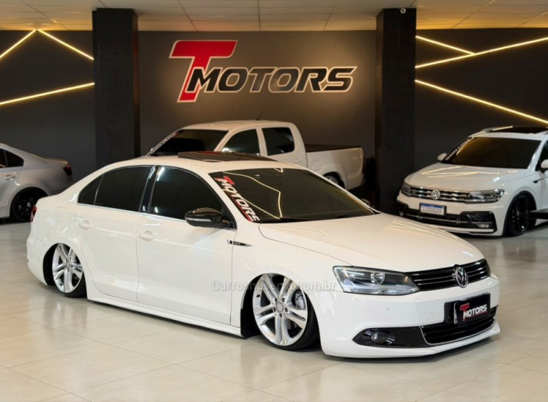 jetta 2.0 tsi highline 211cv gasolina 4p tiptronic 2012 novo hamburgo
