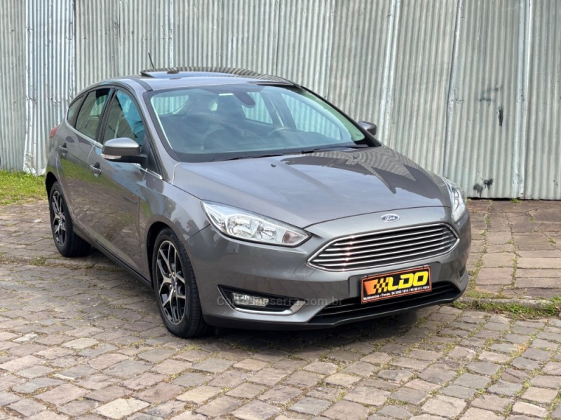 focus 2.0 titanium plus hatch 16v flex 4p auto 2018 caxias do sul