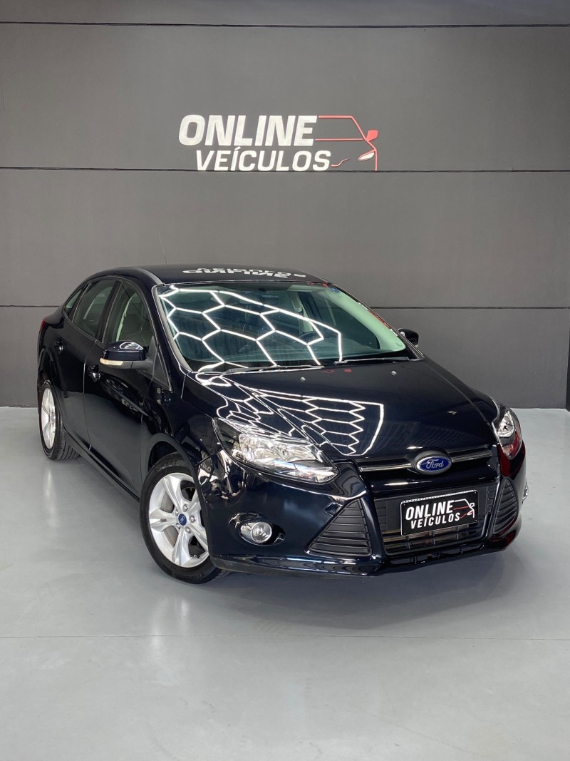 focus 2.0 se 16v flex 4p automatico 2014 farroupilha