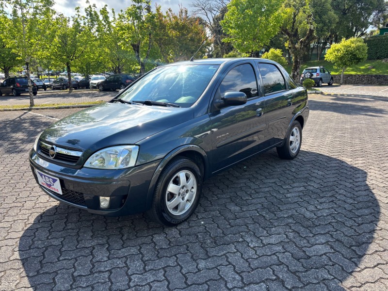 CORSA 1.4 MPFI PREMIUM SEDAN 8V FLEX 4P MANUAL