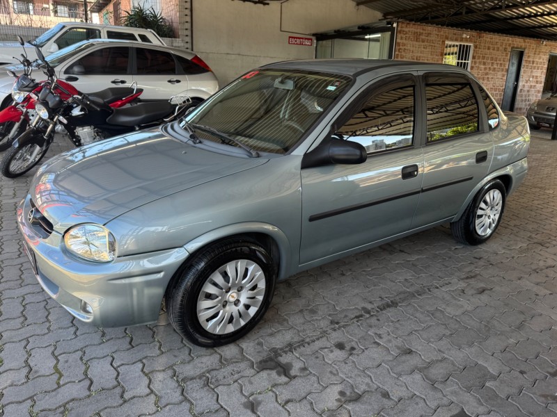 classic 1.0 mpfi 8v gasolina 4p manual 2003 caxias do sul
