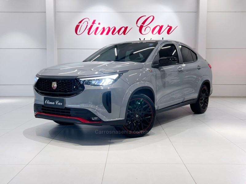 fastback 1.3 abarth 270 turbo flex 4p automatico 2025 flores da cunha