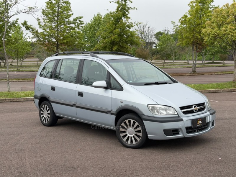 Chevrolet Zafira 2.0 AT 2012