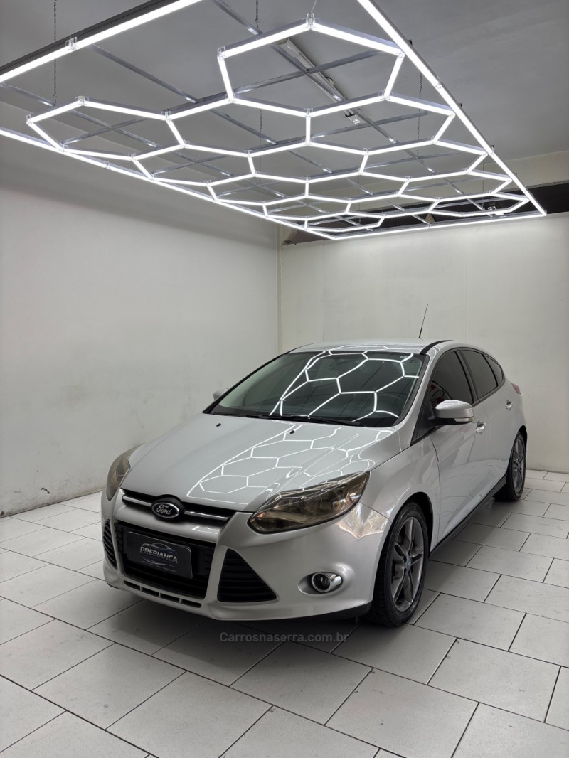 Ford Focus 2.0 SE PLUS SEDAN 16V FLEX 4P AUTOMÁTICO 2014