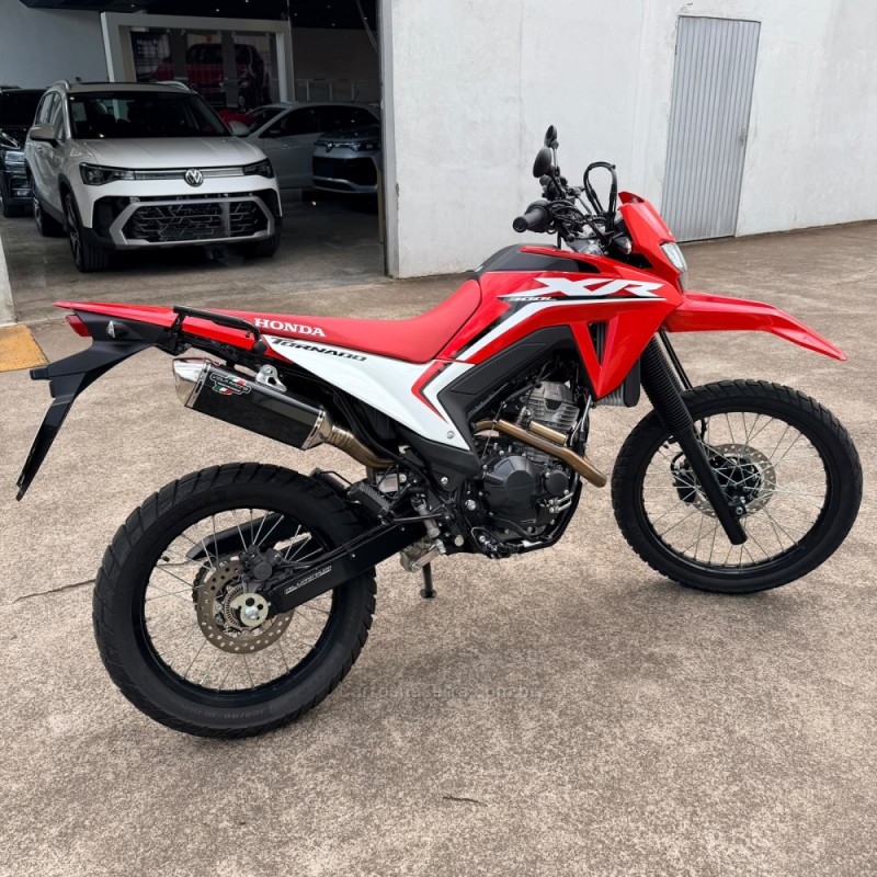 xr 300l tornado  2026 vacaria
