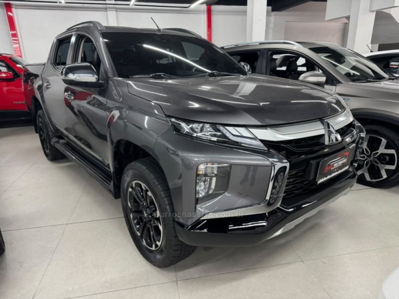 l200 triton 2.4 16v turbo diesel sport hpe cd 4p 4x4 automatico 2023 caxias do sul