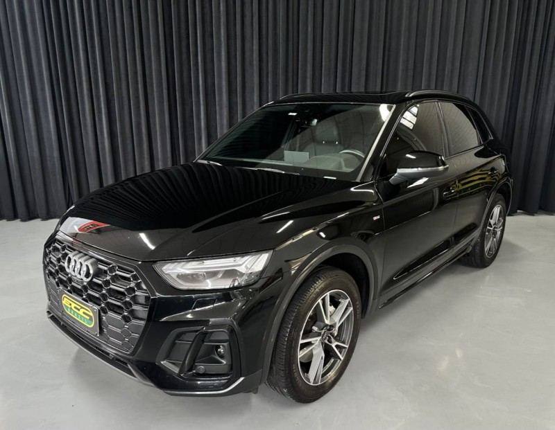 q5 2.0 55 tfsi phev sportback performance black quattro hibrido 4p automatico 2024 caxias do sul