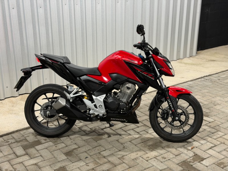 cb 300f twister cbs 2023 caxias do sul