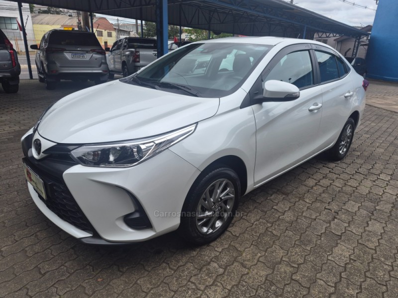 yaris 1.5 xs sedan 16v flex 4p automatico 2025 caxias do sul