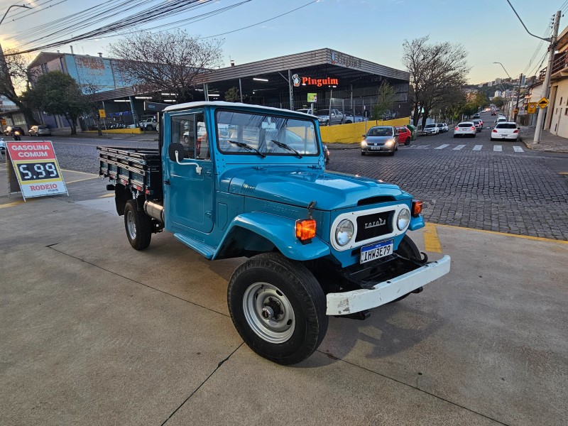 bandeirante 3.7 bj50lv 4x4 teto rigido diesel 2p manual 1978 caxias do sul