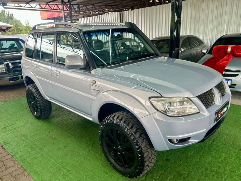pajero tr4 2.0 4x4 16v 140cv flex 4p automatico 2013 sao sebastiao do cai