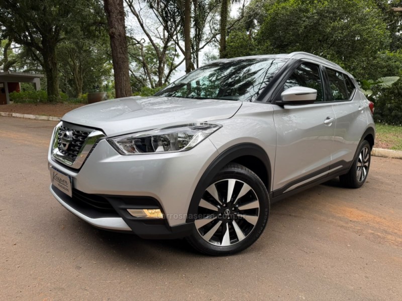 kicks 1.6 16v flex sv 4p xtronic 2018 dois irmaos