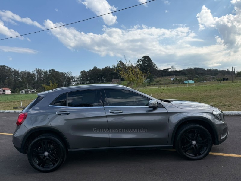 gla 200 1.6 cgi advance 16v turbo flex 4p automatico 2017 sao pedro da serra
