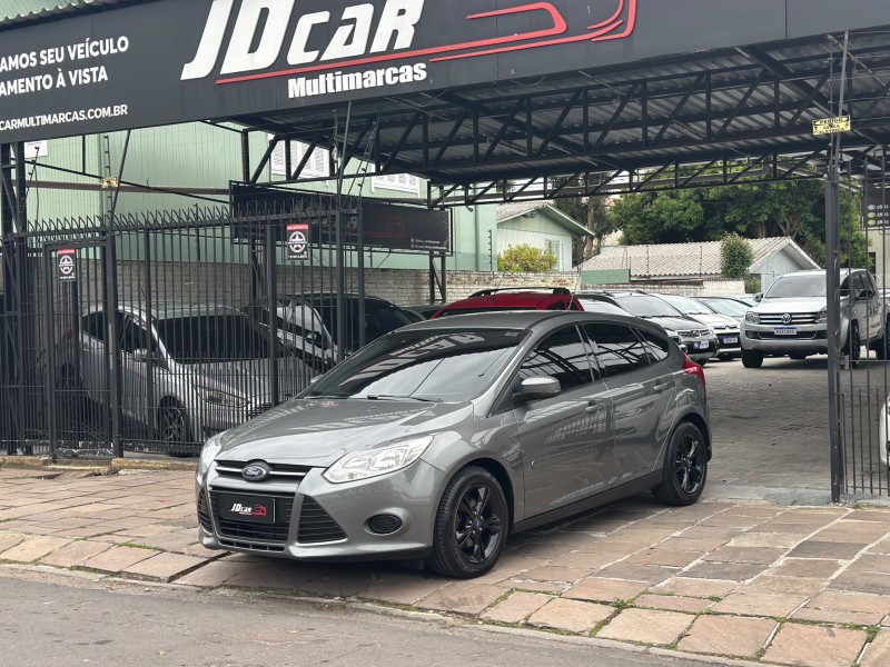 focus 1.6 s 16v flex 4p manual 2014 caxias do sul