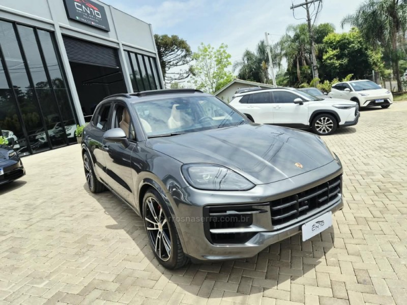cayenne 4.0 turbo v8 gasolina 4p automatica 2024 lajeado