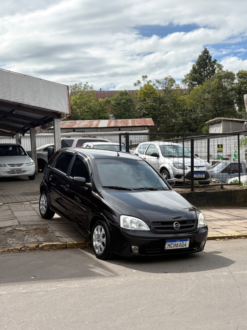 corsa 1.0 mpfi vhc 8v gasolina 4p manual 2004 farroupilha