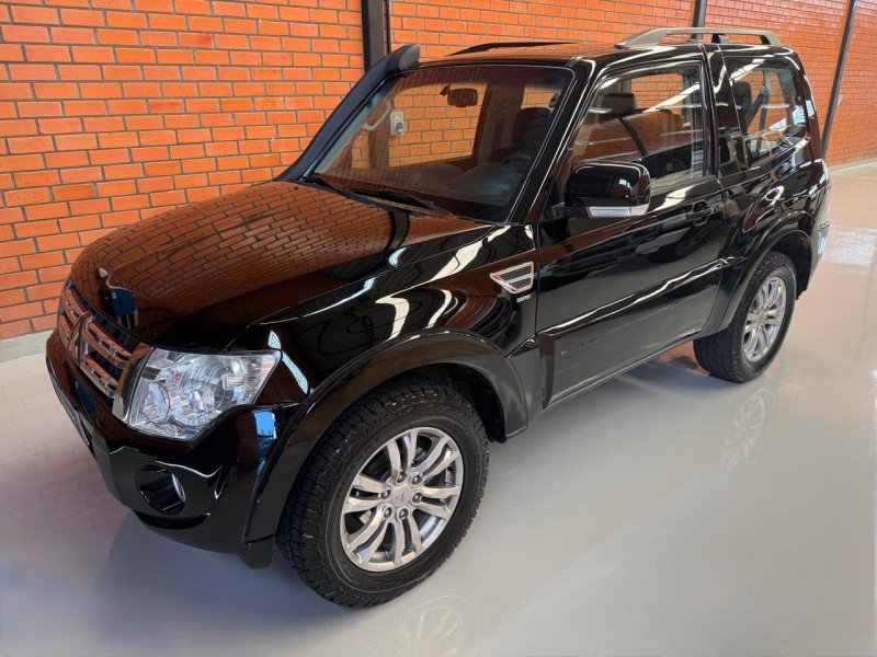 pajero full 3.8 hpe 4x4 v6 24v gasolina 2p automatico 2014 bento goncalves