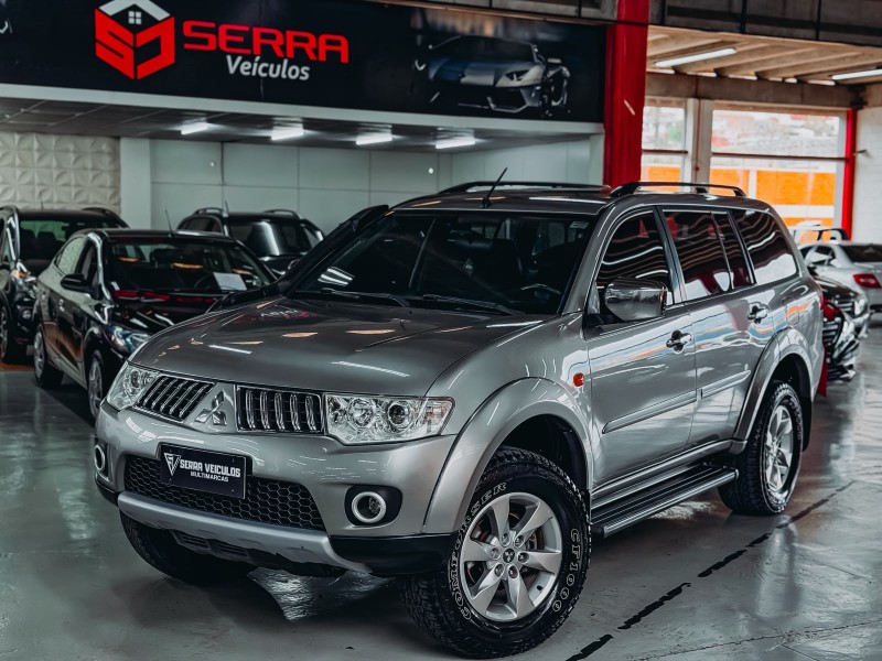 pajero dakar 3.2 hpe 4x4 7 lugares 16v turbo intercooler diesel 4p automatico 2013 caxias do sul