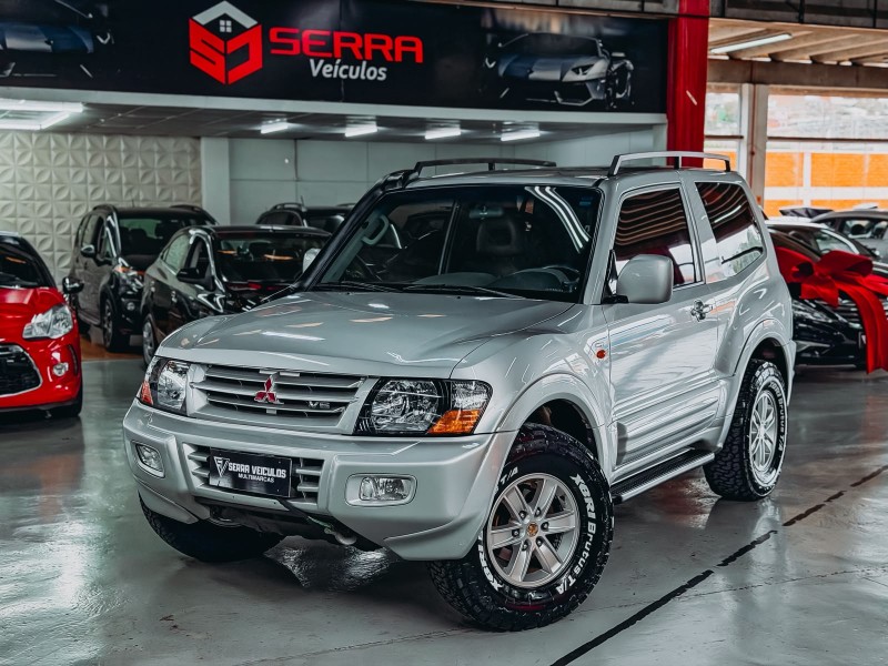 pajero full 3.0 gls 4x4 v6 24v gasolina 2p manual 2001 caxias do sul