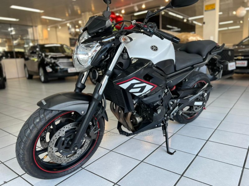 xj6 n abs sp 2015 caxias do sul