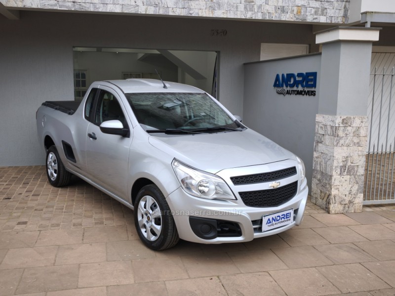 montana 1.4 mpfi ls cs 8v flex 2p manual 2015 serafina correa