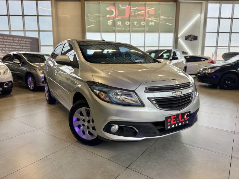 PRISMA 1.4 MPFI LT 8V FLEX 4P MANUAL