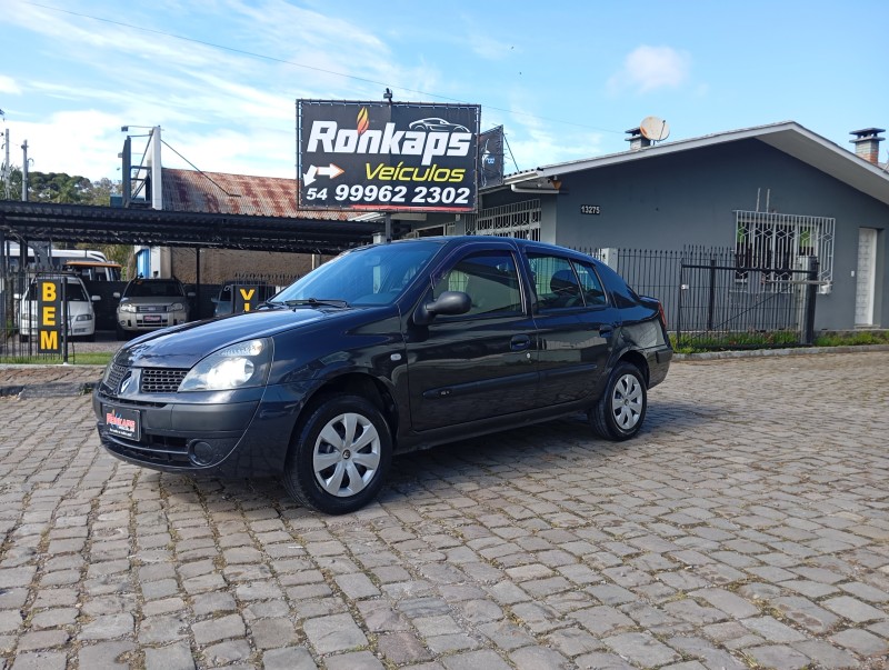 clio 1.0 expression sedan 16v gasolina 4p manual 2003 caxias do sul