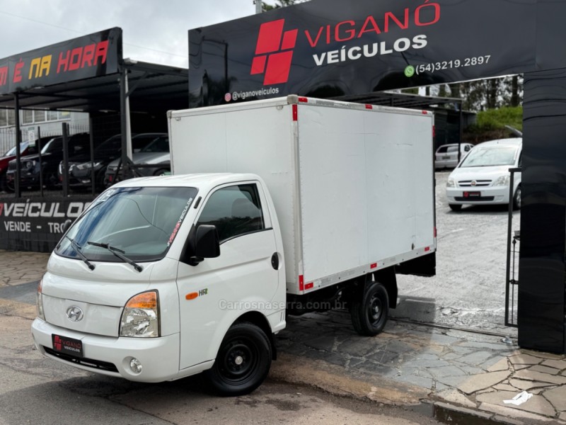 hr 2.5 tci hd bau 4x2 8v 97cv turbo intercooler diesel 2p manual 2009 caxias do sul