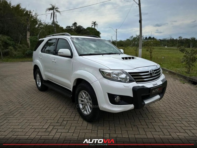 hilux sw4 3.0 srv 4x4 cd 16v turbo intercooler diesel 4p automatico 2015 sapiranga