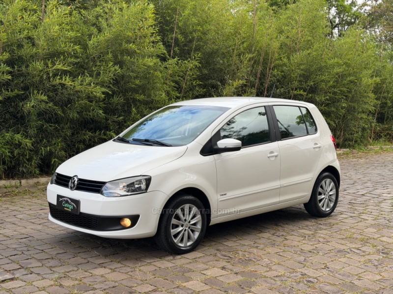 fox 1.6 mi 8v flex 4p manual 2011 nova prata