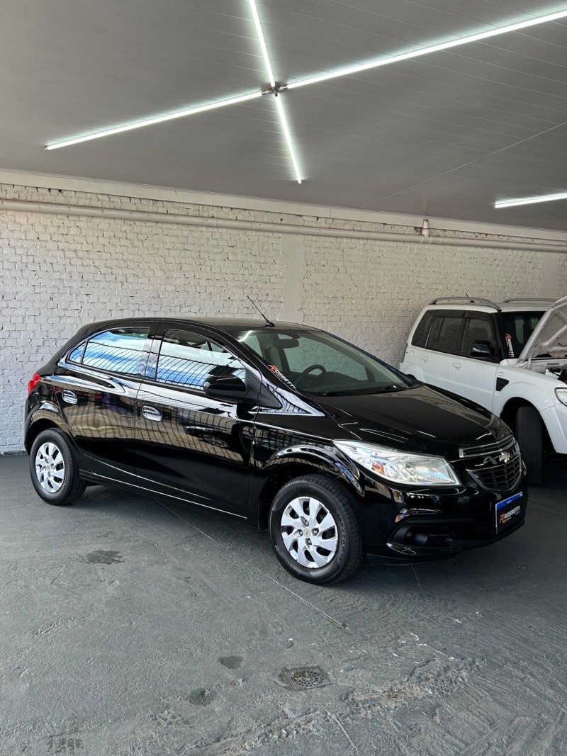 onix 1.0 lt 8v flex 4p manual 2013 caxias do sul