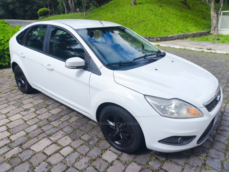 focus 2.0 glx 16v gasolina 4p automatico 2012 farroupilha